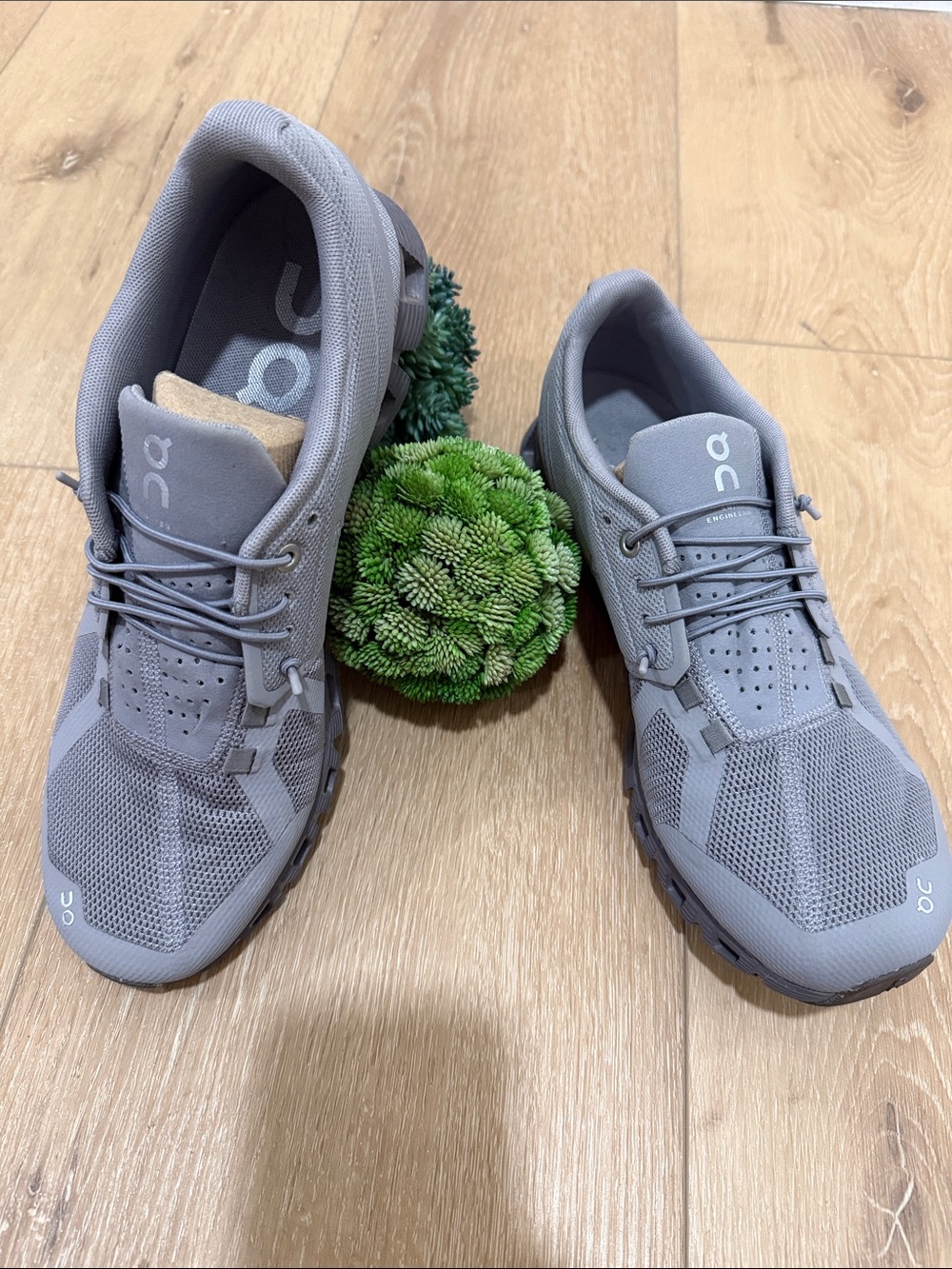 On Running Men's Cloud Running Shoes in Gray - 8.5